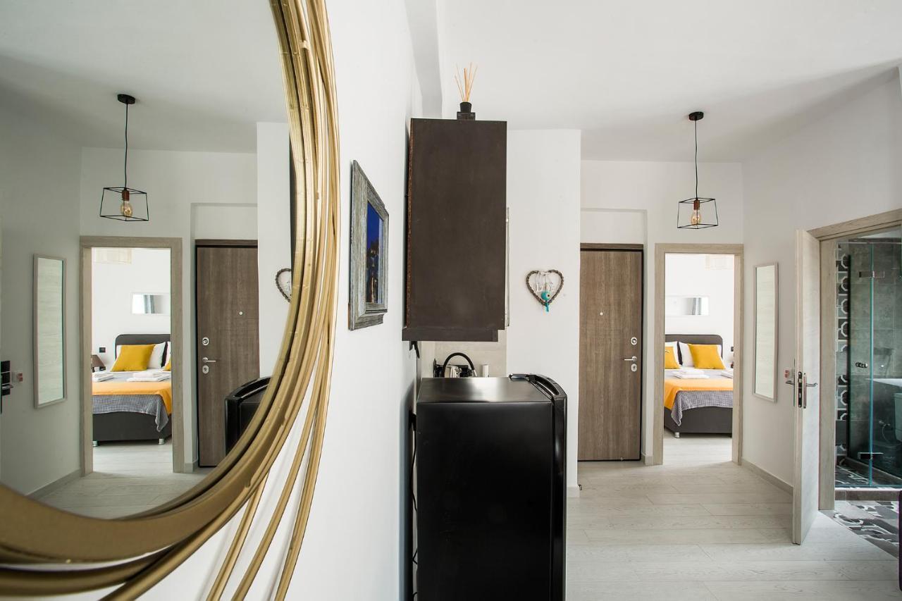 Deluxe Town Hall Square Flat In Historical Center 3 Corfu  Luaran gambar