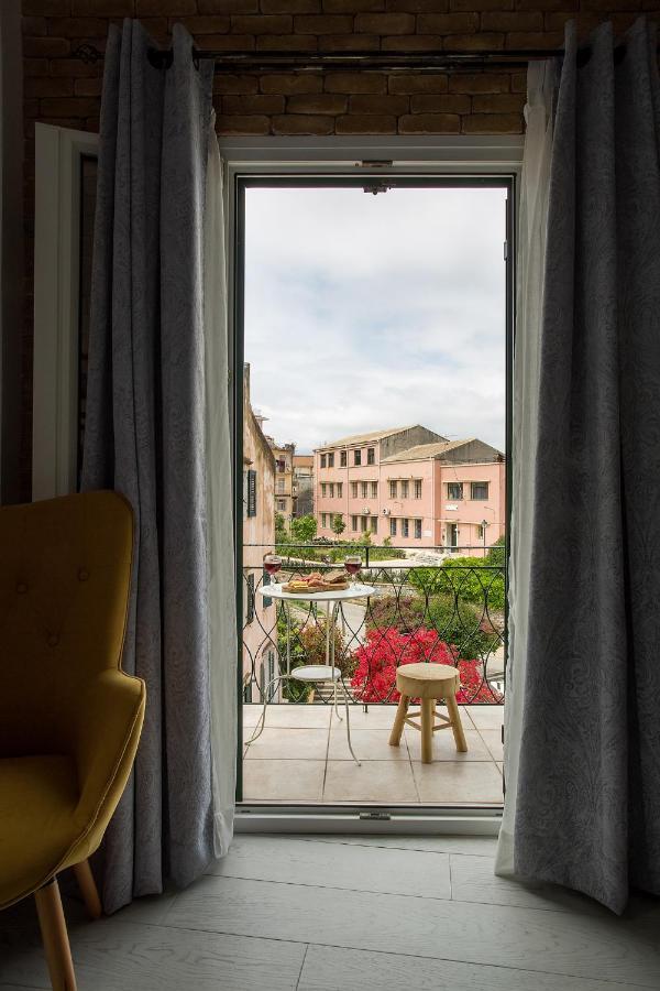 Deluxe Town Hall Square Flat In Historical Center 3 Corfu  Luaran gambar
