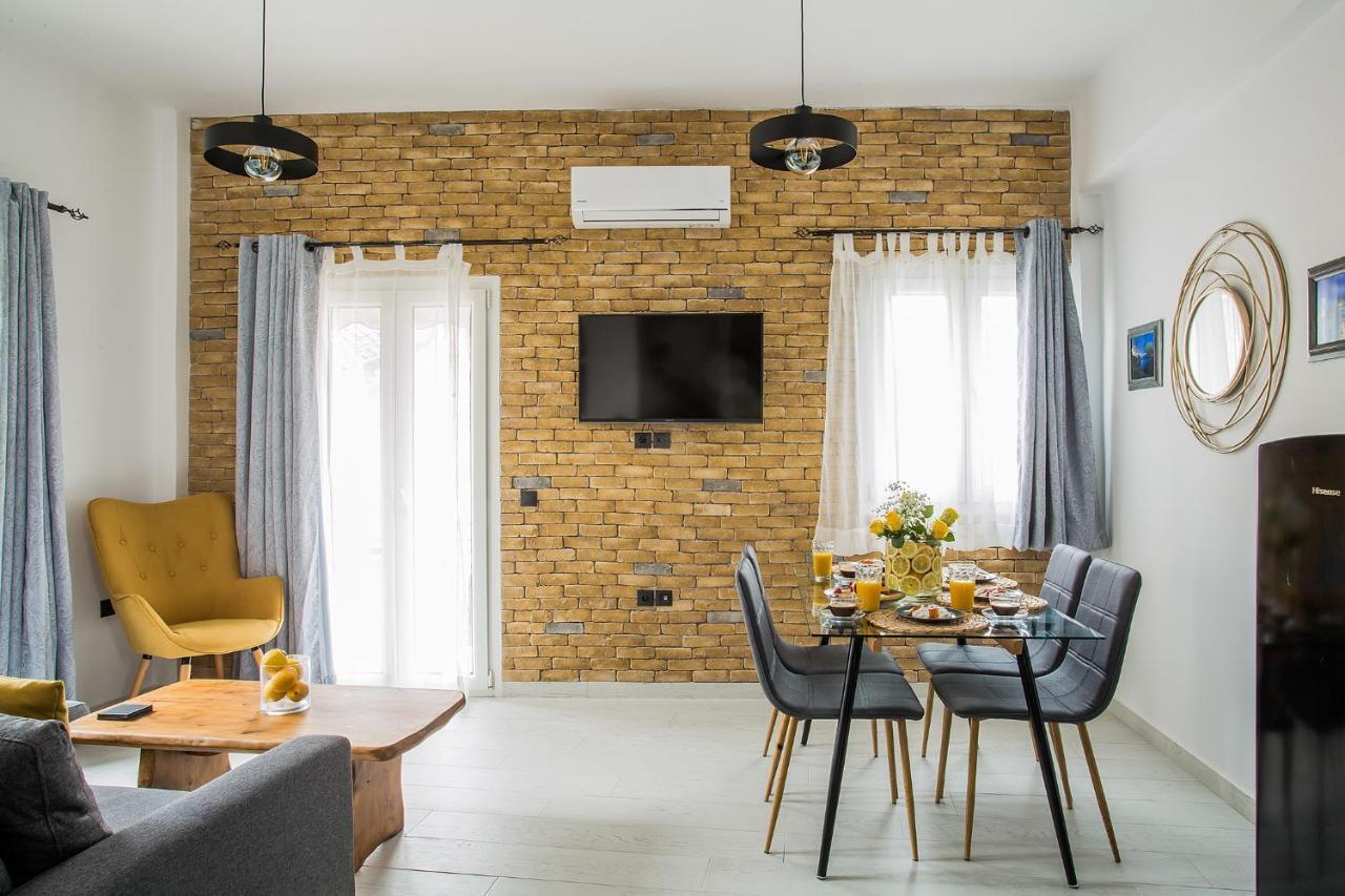 Deluxe Town Hall Square Flat In Historical Center 3 Corfu  Luaran gambar